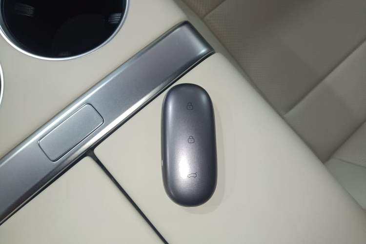 Used Li Auto L9 2024 Ultra Model Interior 1
