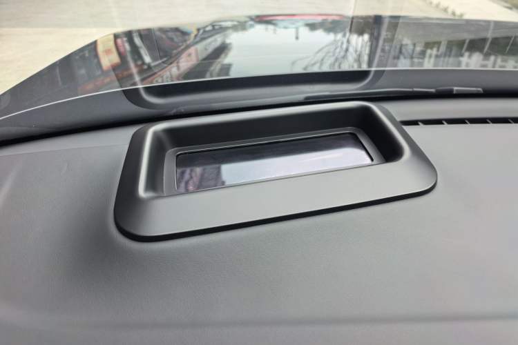 Used Li Auto L9 2024 Ultra Model Interior 12