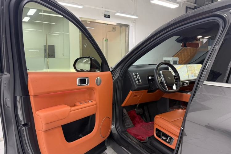 Used Li Auto L9 2024 Ultra Model Interior 5