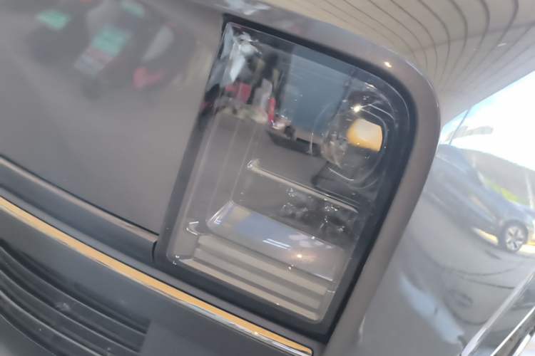 Used Li Auto L9 2024 Ultra Model Left Front Headlight