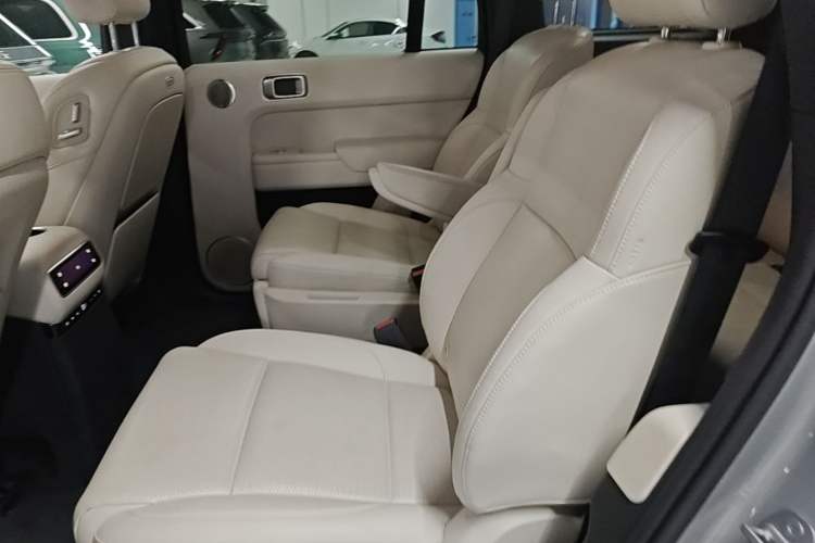 Used Li Auto L9 2024 Ultra Model Left Rear Seat