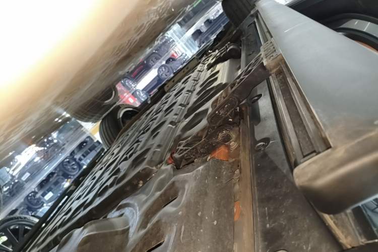 Used Li Auto L9 2024 Ultra Model Left Side Sill