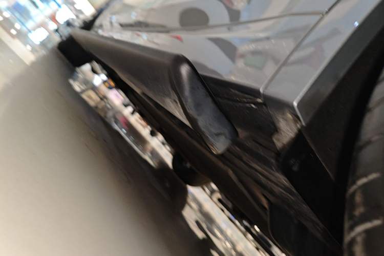 Used Li Auto L9 2024 Ultra Model Left Side Sill