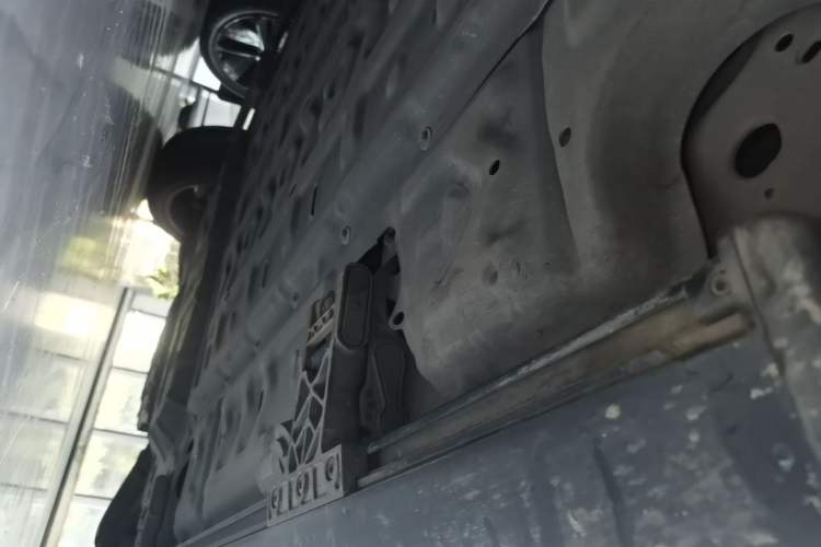 Used Li Auto L9 2024 Ultra Model Left Side Sill
