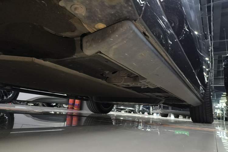 Used Li Auto L9 2024 Ultra Model Left Side Sill
