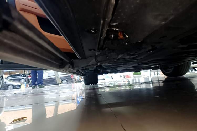 Used Li Auto L9 2024 Ultra Model Left Side Sill