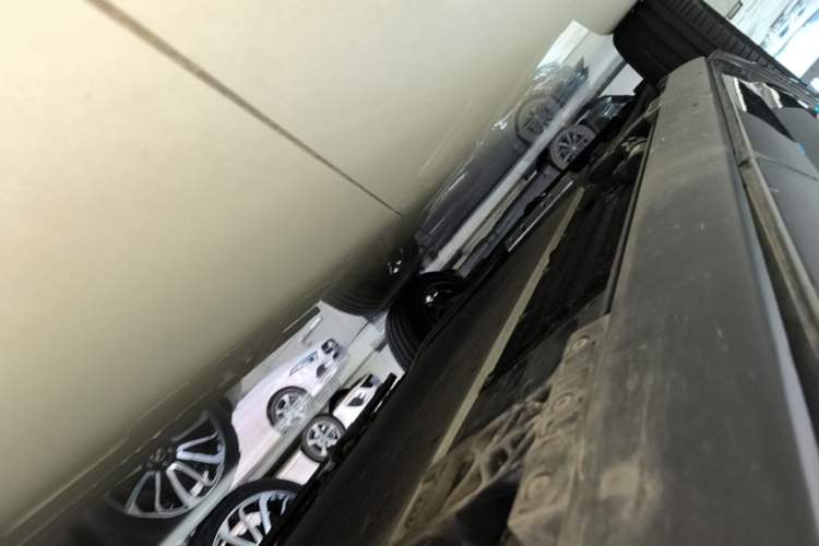 Used Li Auto L9 2024 Ultra Model Left Side Sill