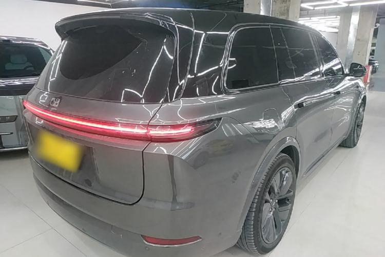 Used Li Auto L9 2024 Ultra Model Rear Right 45 Deg