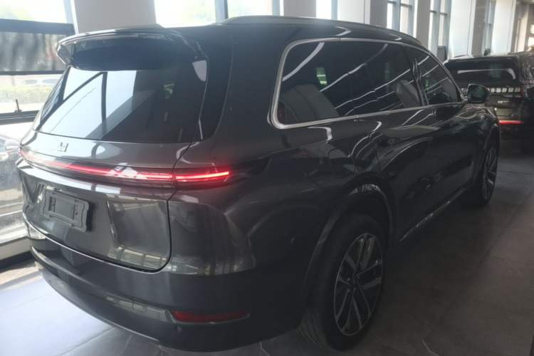 Used Li Auto L9 2024 Ultra Model Rear Right 45 Deg