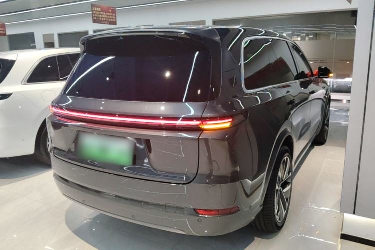 Used Li Auto L9 2024 Ultra Model Rear Right 45 Deg