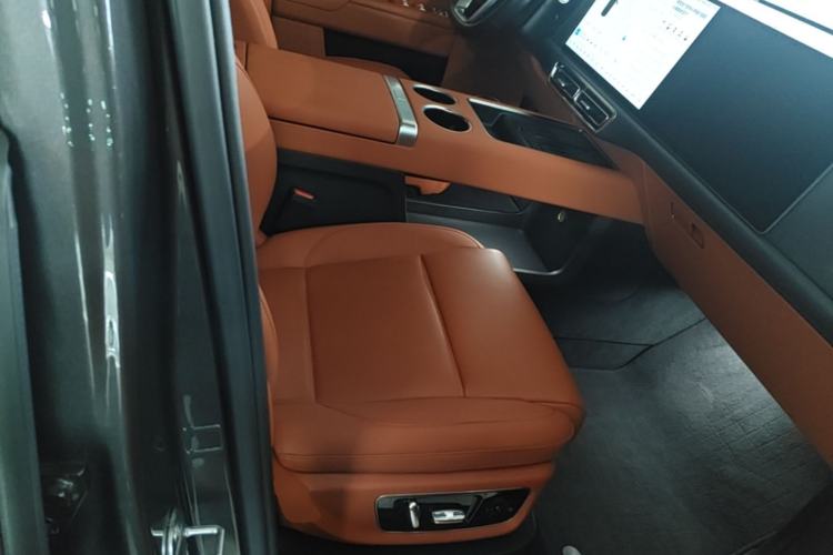 Used Li Auto L9 2024 Ultra Model Right Front Seat