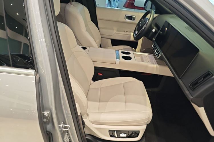 Used Li Auto L9 2024 Ultra Model Right Front Seat