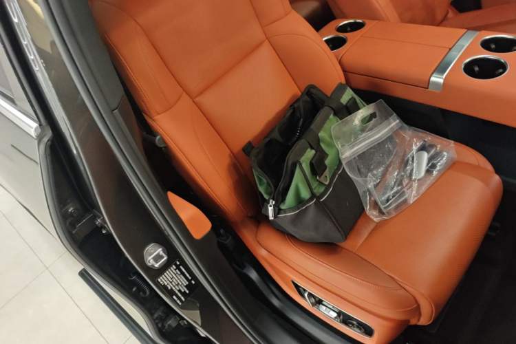 Used Li Auto L9 2024 Ultra Model Right Front Seat