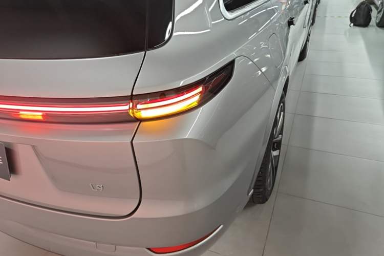 Used Li Auto L9 2024 Ultra Model Right Rear Taillight