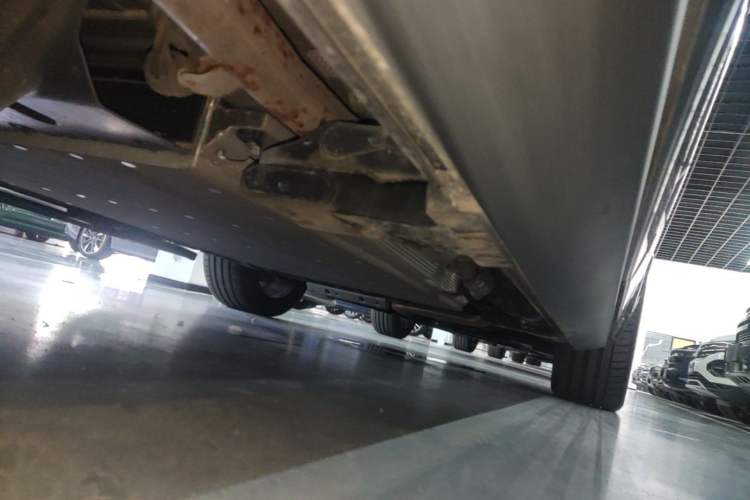 Used Li Auto L9 2024 Ultra Model Right Side Sill