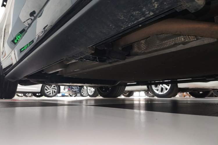 Used Li Auto L9 2024 Ultra Model Right Side Sill