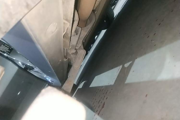 Used Li Auto L9 2024 Ultra Model Right Side Sill