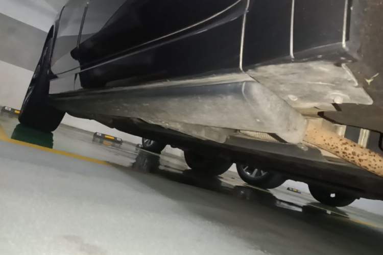 Used Li Auto L9 2024 Ultra Model Right Side Sill