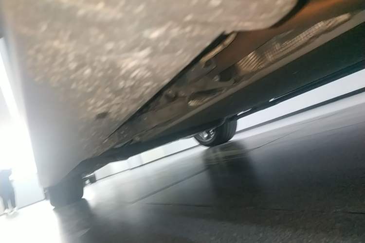 Used Li Auto L9 2024 Ultra Model Right Side Sill