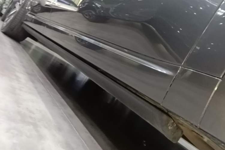 Used Li Auto L9 2024 Ultra Model Right Side Sill