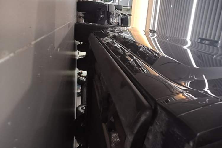 Used Li Auto L9 2024 Ultra Model Right Side Sill