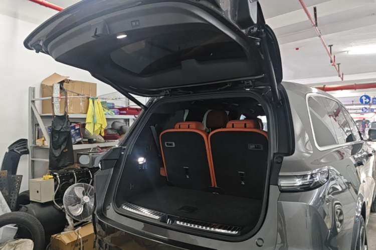 Used Li Auto L9 2024 Ultra Model Trunk