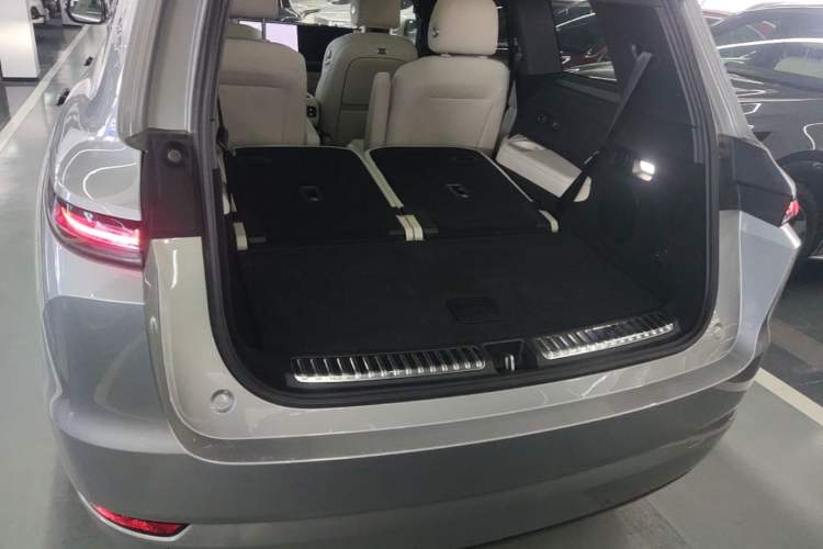 Used Li Auto L9 2024 Ultra Model Trunk