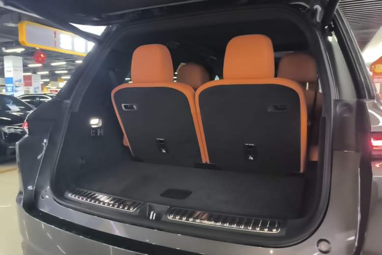 Used Li Auto L9 2024 Ultra Model Trunk