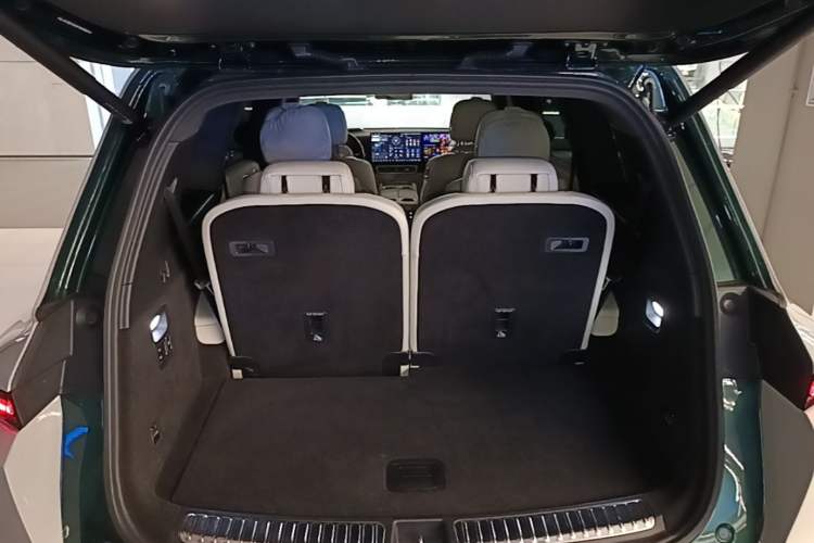 Used Li Auto L9 2024 Ultra Model Trunk