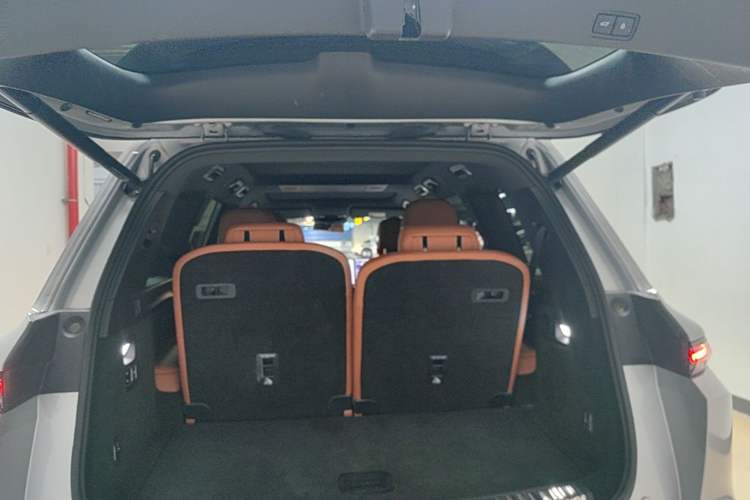Used Li Auto L9 2024 Ultra Model Trunk