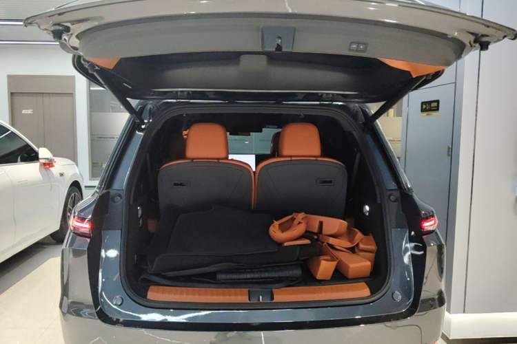 Used Li Auto L9 2024 Ultra Model Trunk