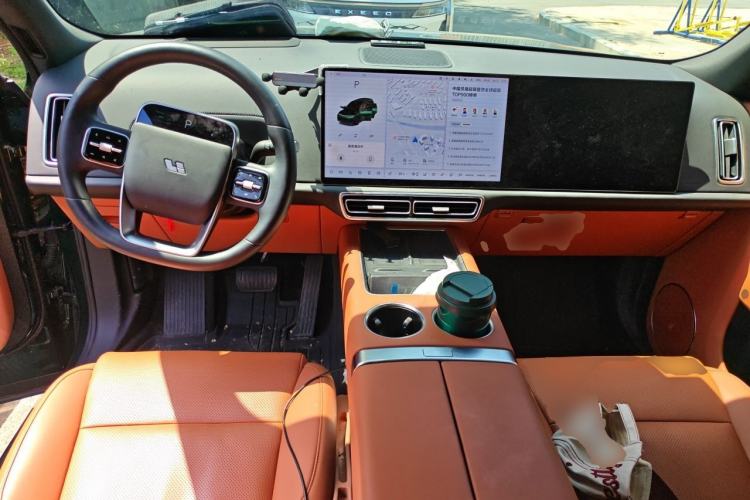 Used Li Auto L9 2024 Ultra Model Center Console