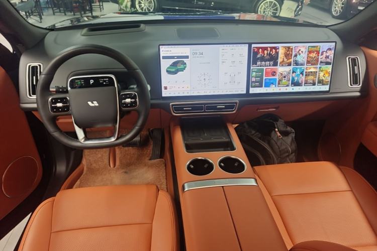 Used Li Auto L9 2024 Pro Model Center Console