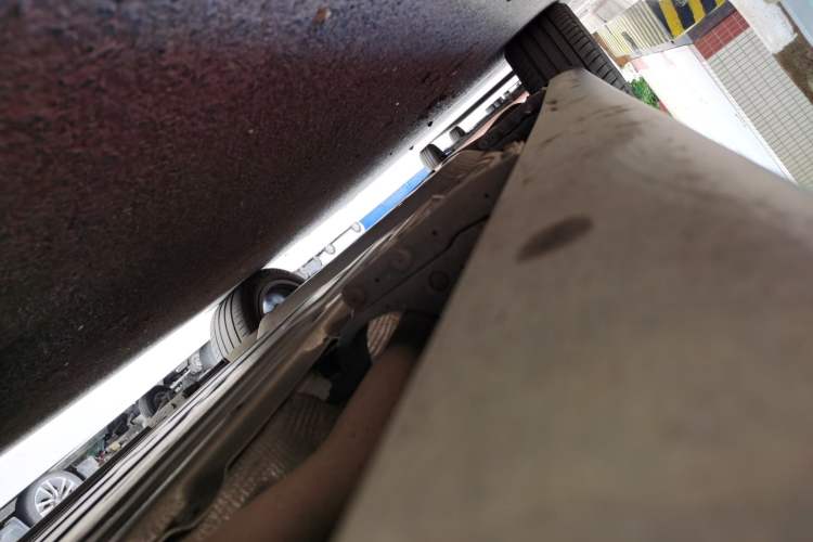 Used Li Auto L9 2024 Pro Model Chassis Front Right
