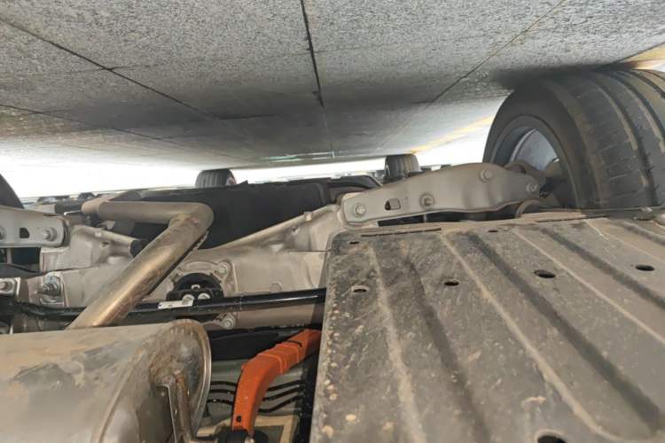 Used Li Auto L9 2024 Ultra Model Chassis Rear
