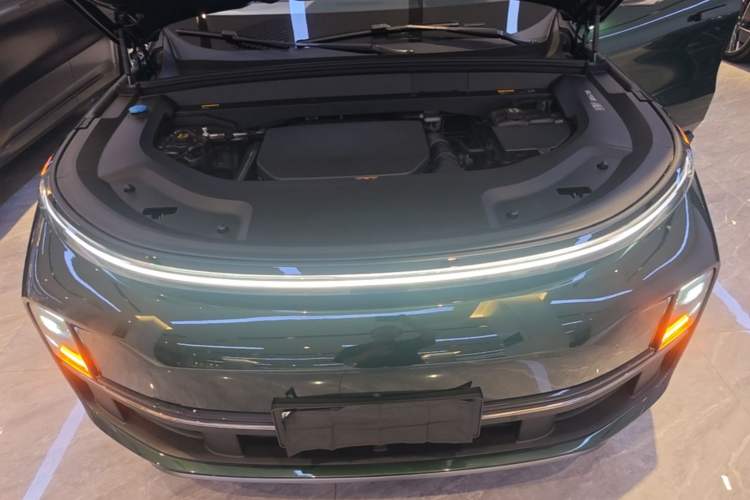 Used Li Auto L9 2024 Ultra Model Engine Bay
