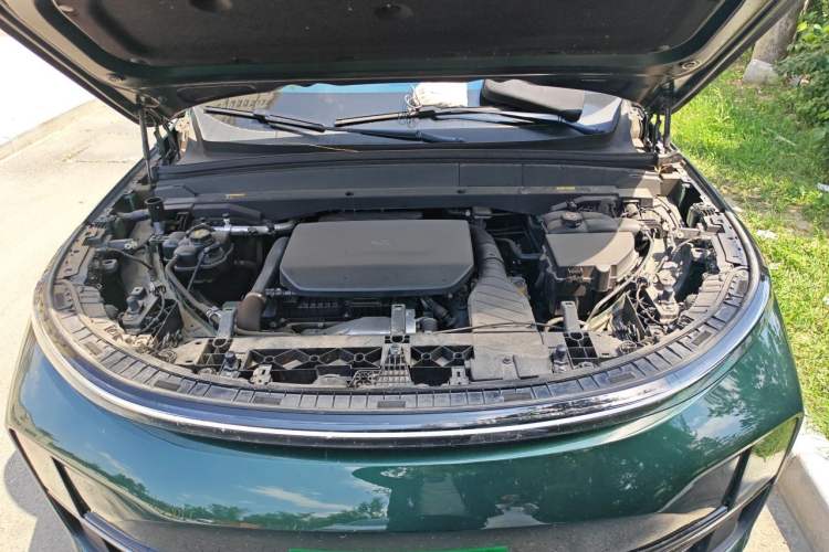 Used Li Auto L9 2024 Ultra Model Engine Bay
