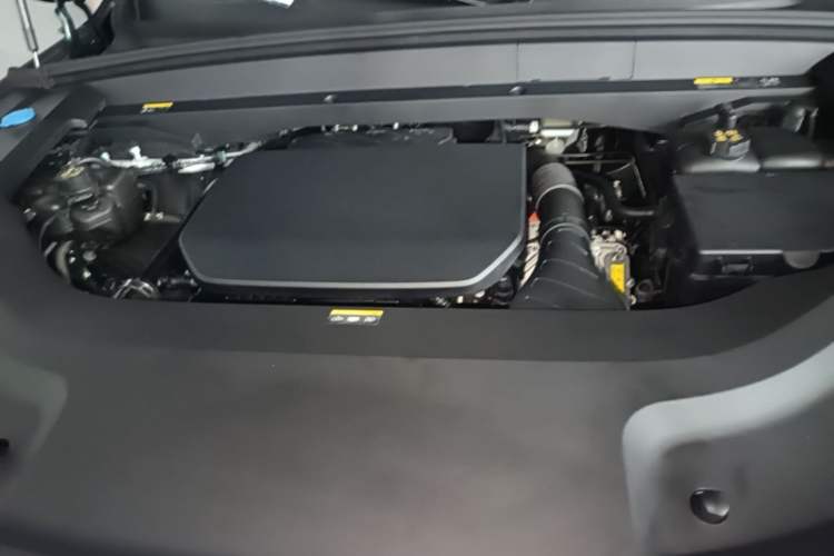 Used Li Auto L9 2024 Ultra Model Engine Bay