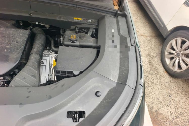 Used Li Auto L9 2024 Ultra Model Engine Bay Left