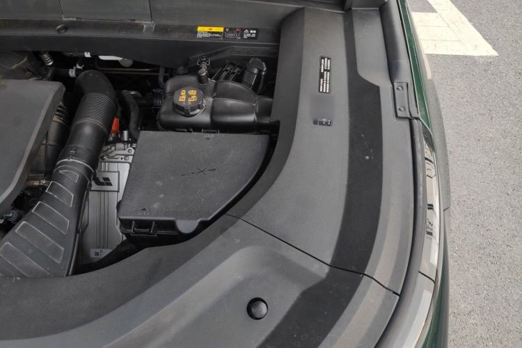 Used Li Auto L9 2024 Ultra Model Engine Bay Left