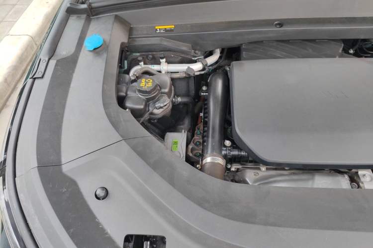 Used Li Auto L9 2024 Ultra Model Engine Bay Right