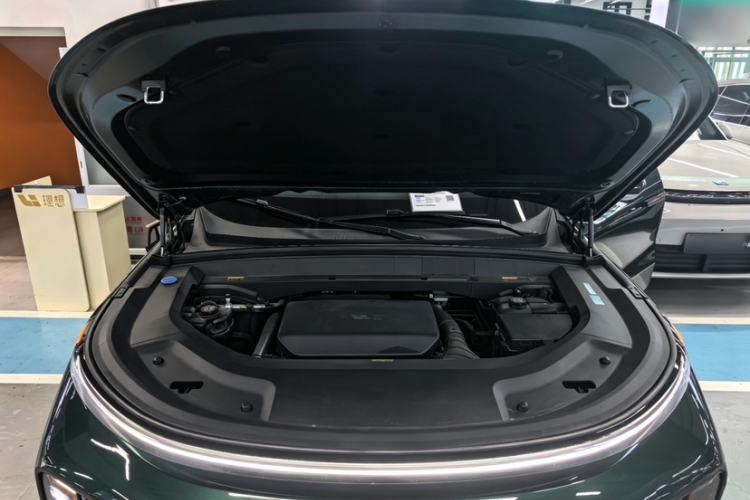 Used Li Auto L9 2024 Ultra Model Engine Bay