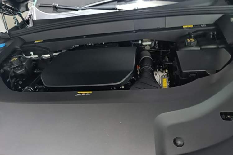 Used Li Auto L9 2024 Ultra Model Engine Bay