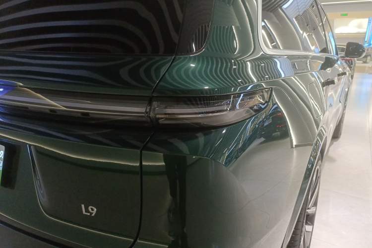 Used Li Auto L9 2024 Ultra Model Exterior 3