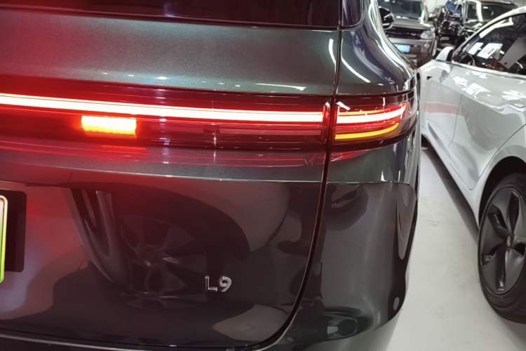 Used Li Auto L9 2024 Ultra Model Exterior 3