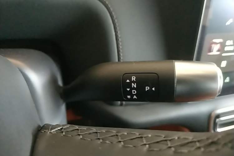 Used Li Auto L9 2024 Ultra Model Gear Lever
