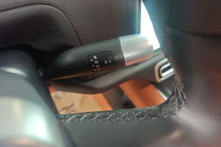 Used Li Auto L9 2024 Pro Model Gear Lever
