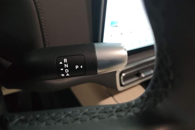 Used Li Auto L9 2024 Ultra Model Gear Lever