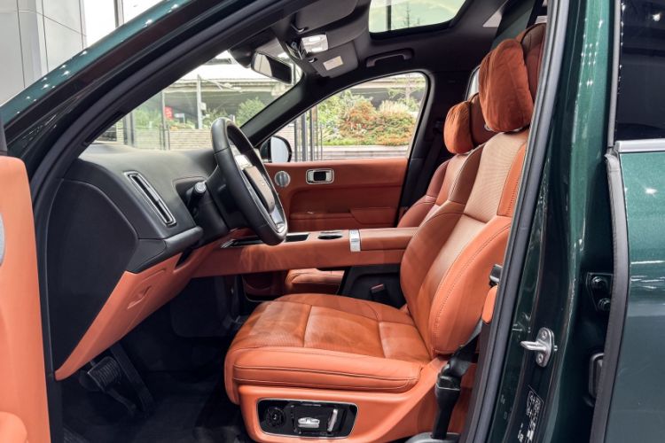 Used Li Auto L9 2024 Ultra Model Interior 3