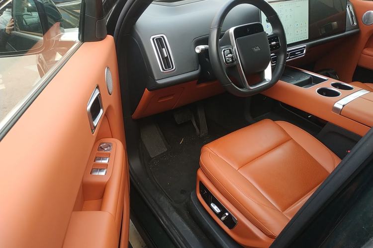 Used Li Auto L9 2024 Ultra Model Interior 3